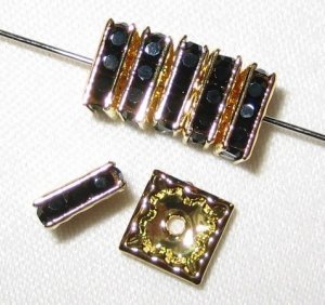 20 Swarovski Squaredelles 8x8mm Gold / Jet Black