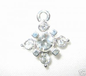 12 Swarovski Snowflake Pendants 10mm Silver/Crystal  T1