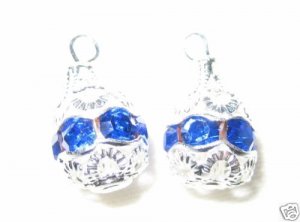 12 Swarovski Rhinestone Pendants 10mm Silver / Sapphire