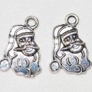 10  Christmas Santa Charms Pendants -  D14