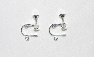 6 Pairs Clip-on Silver Plated Leverback Earrings  Q34