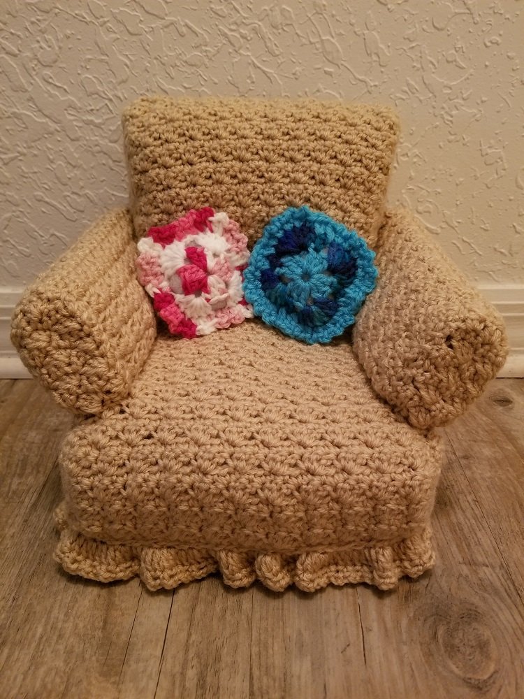 Kitten Love Seat Bed