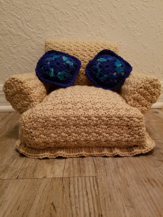 Kitten Love Seat Bed