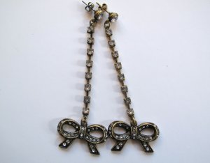 Dangling Bow Earrings