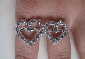 Two Finger Heart Ring (Silver)