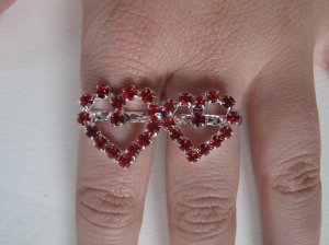 Two Finger Heart Ring (Red)