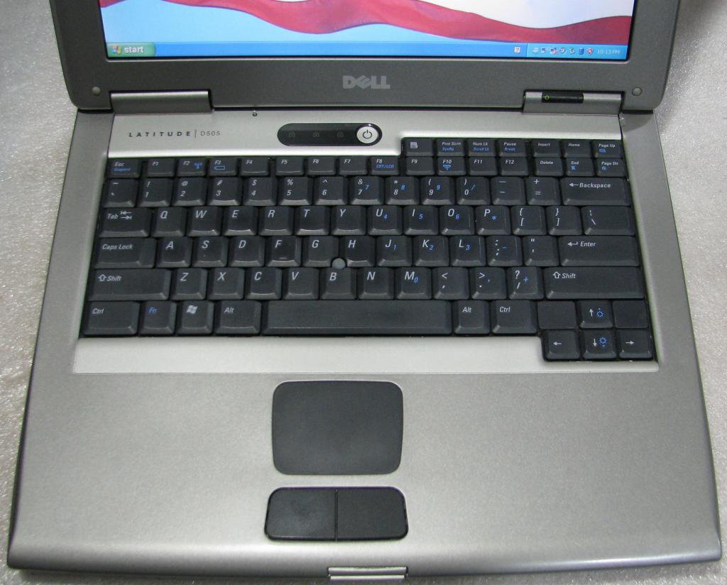 Dell latitude d505 не включается