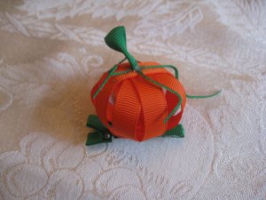 Handmade Pumpkin Alligator clip