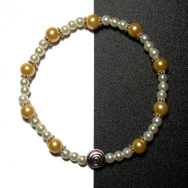 Kazumi Elastic Glass Pearl Bracelet [04] Apricot Yellow