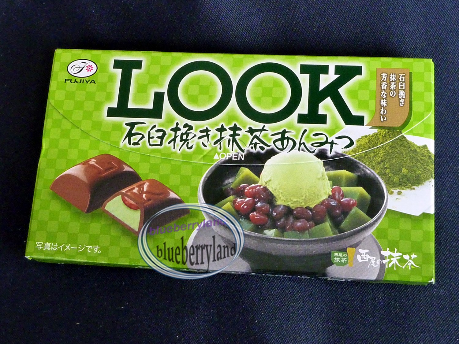 Japan Fujiya LOOK Green Tea with Red Beans Flavor Chocolate Bar
