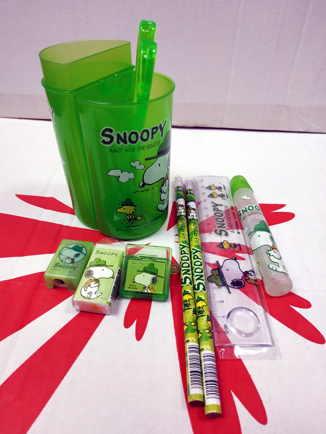 Snoopy Stationery Set Green B Peanuts Back To School