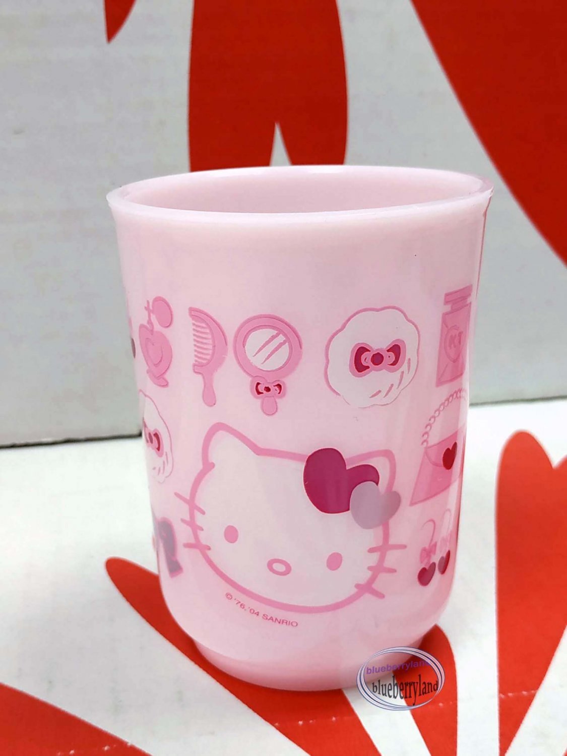 Sanrio Hello Kitty Bathroom Accessories 3 Pieces Set of Soap Dish, Soap