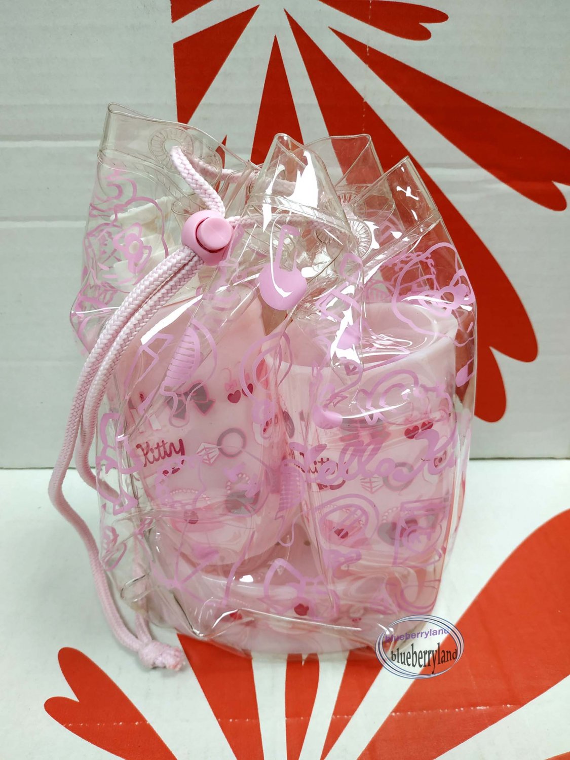 Sanrio Hello Kitty Bathroom Accessories 3 Pieces Set of Soap Dish, Soap