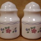 PFALTZGRAFF BONNIE BRAE FLORAL SALT & PEPPER SET