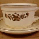 PFALTZGRAFF VILLAGE YELLOW BROWN 6 CUPS & 2 SAUCERS
