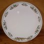 CORELLE WINTER HOLLY WHITE VEINS  DINNER PLATE *EUC*