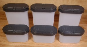 TUPPERWARE MODULAR MATES 6 PC SPICE SHAKERS GREY LIDS