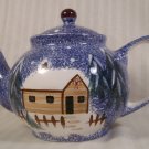 COOKS BAZAAR HOLLY MOUNTAIN LODGE 1½ QT HOLIDAY TEAPOT