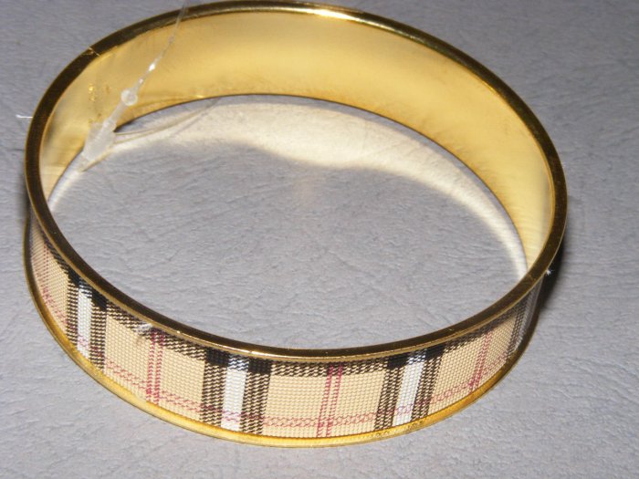 Trendy metal bangle bracelet one size