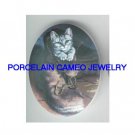 VICTORIAN GREY KITTY CAT IN BOOT* UNSET CAMEO PORCELAIN CAB