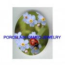 VICTORIAN GREY KITTY CAT IN BOOT* UNSET CAMEO PORCELAIN CAB