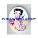 PINK BETTY BOOP SUMMER BEACH WITH DOG * UNSET CAMEO PORCELAIN CAB