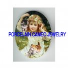 VICTORIAN DAISY GIRL WITH 2 KITTY CAT * UNSET CAMEO PORCELAIN CAB
