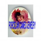 VICTORIAN RED HAY LADY DAISY* UNSET PORCELAIN CAMEO CAB