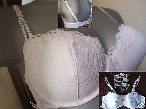 32b ex marks & specer white padded balcony bra new with original sales display card