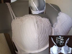 32c ex marks & specer white padded balcony bra new with original sales display card