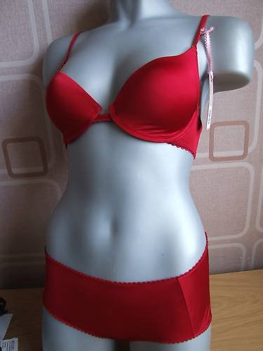 30dd sunset red gossard Cosmetix moulded Plunge Bra BN