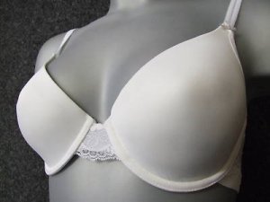 32b ex m&s white padded smooth moulded cup bra BNWT