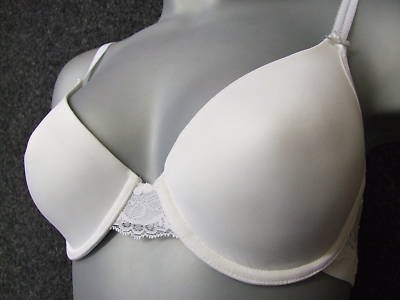 32a ex m&s white padded smooth moulded cup bra BNWT