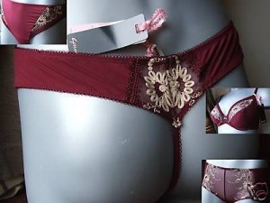 Gossard Tresor ruby lycra thong size xs 8/10 BNWT