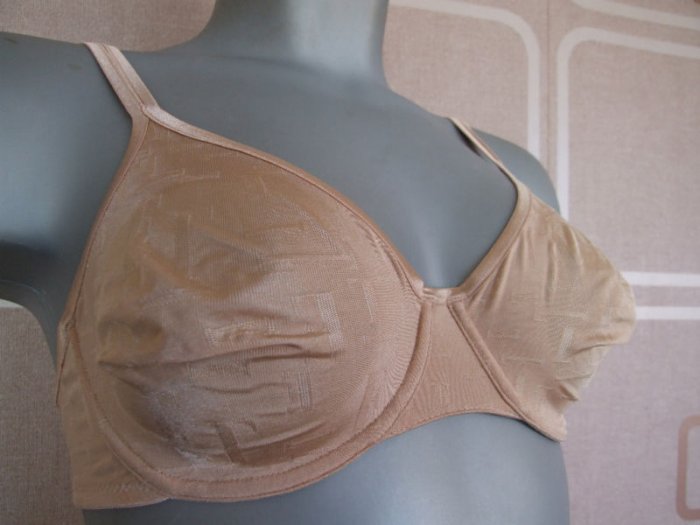 ELLE 34c natural smooth jacquard underwired bra BNWOT