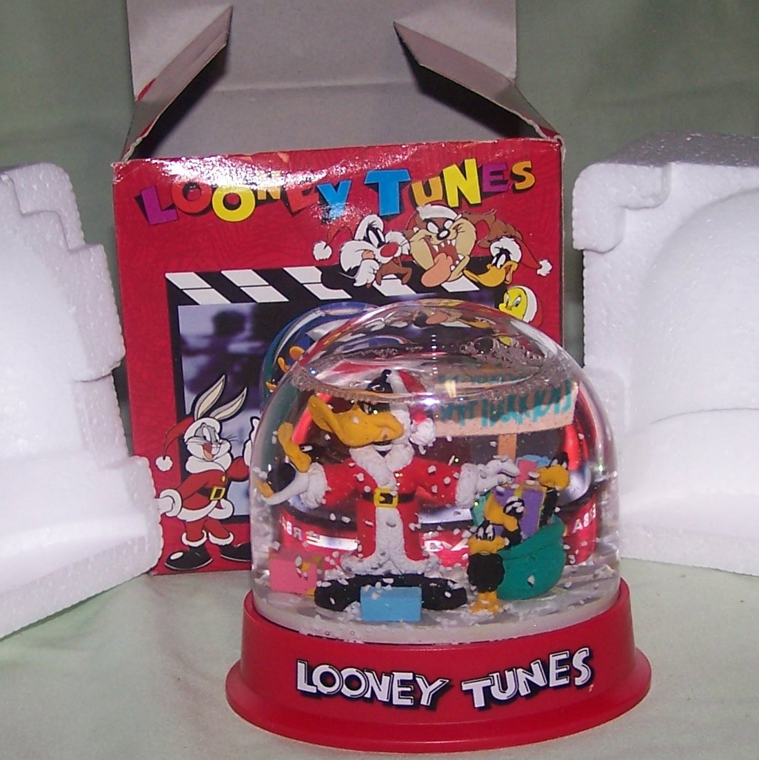 vintage looney tunes toys