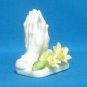 MARURI MASTERPIECE "PRAYING HANDS" BONE CHINA FIGURINE - FIRST CLASS MAIL INCLUDED