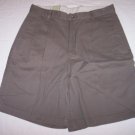 NWT Bill Blass dark khaki brown relaxed fit shorts Mens 30