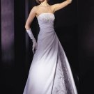 Newfashioned Wedding Dress Custom-made