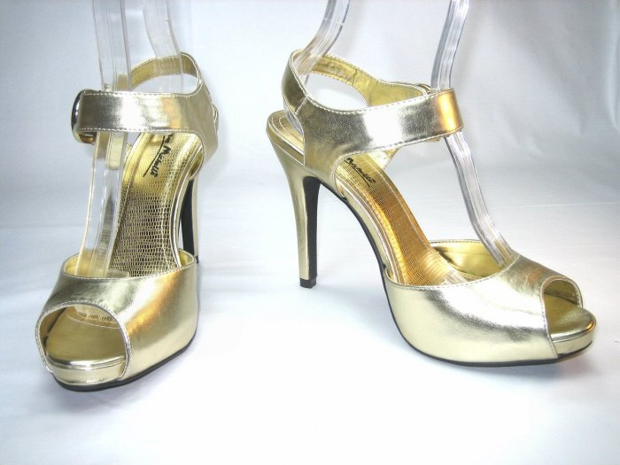 Anne Michelle Strappy platform sandal stiletto high heel shoes gold size 7