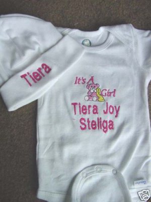 Personalized It's a Girl Infant  Newborn Onesie Hat Set