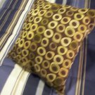 Greeny Circle Pillow
