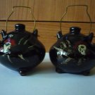 Salt & pepper teapot shakers