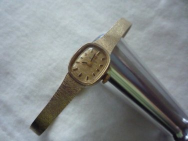 Vintage 14 kt Omega ladies watch