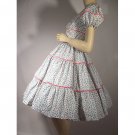 1950's Sweet Pink Piped Floral Dress with a Full Skirt! Petite S