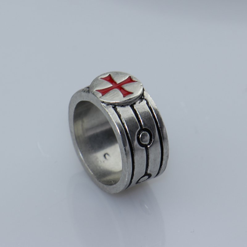 New Assassins Creed Cosplay Gamer Antique Silver Templar Red Cross Band