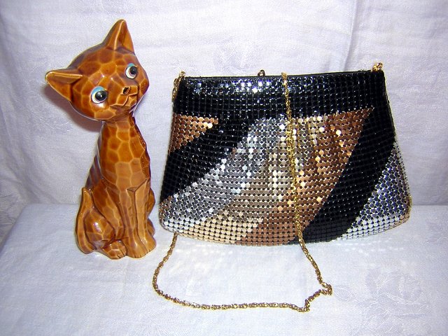 Marlo 4 color metallic mesh evening bag never used vintage ll1525