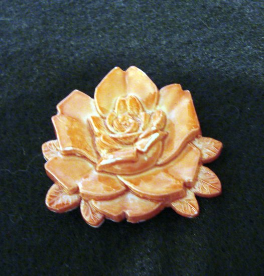 Plastic salmon rose pin brooch made in Italy vintage costume jewelry ll2141