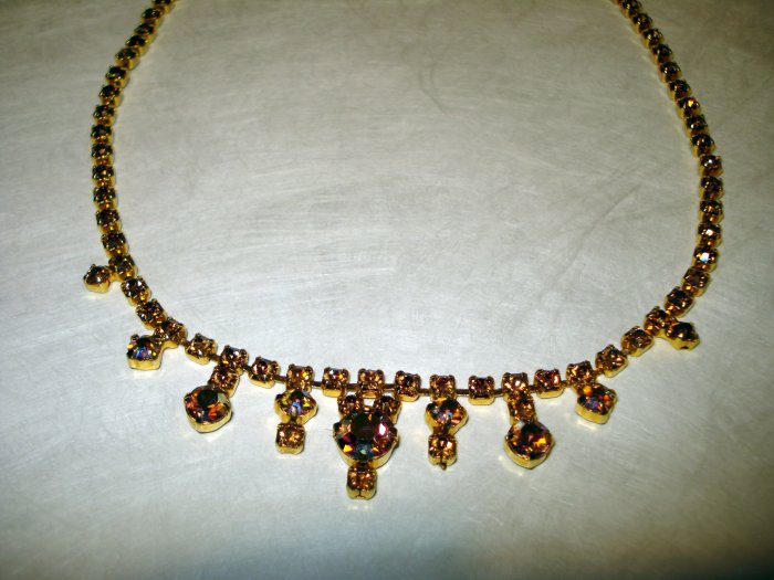 Kramer New York amber rhinestone necklace 1950s demure perfect vintage ll2478