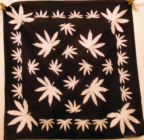 Cotton scarf bandana white leaves on black unused ll2493